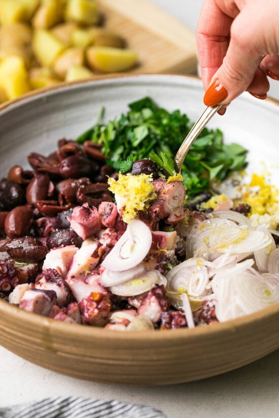 mix octopus with shallots and lemon