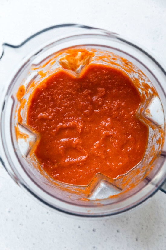 Tomato Sauce in blender with onion